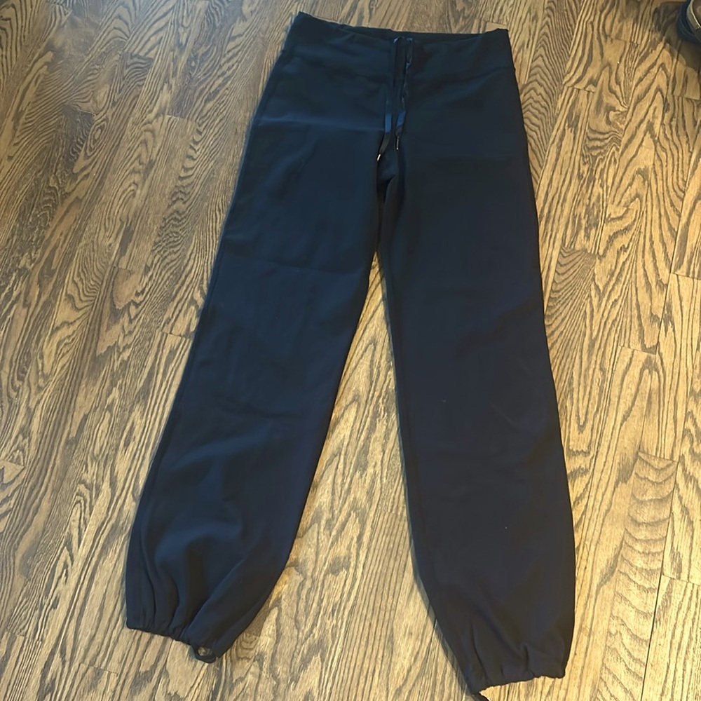 Lululemon pants